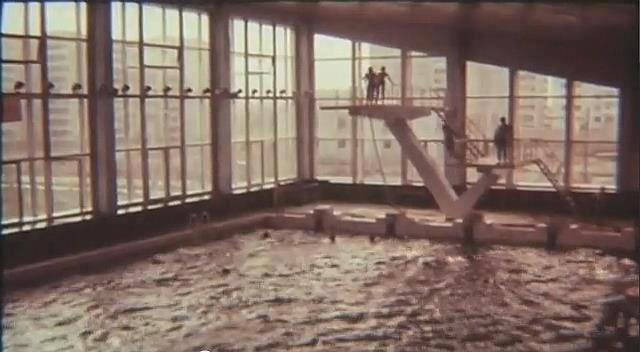 Inne fra svømmehallen før katastrofen. Foto: Pripyat.com