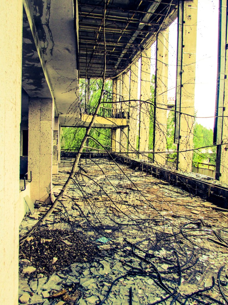 Terrassen utenfor diskoteket - her gikk de unge atomteknikere for å kline en gang for 30 år siden.