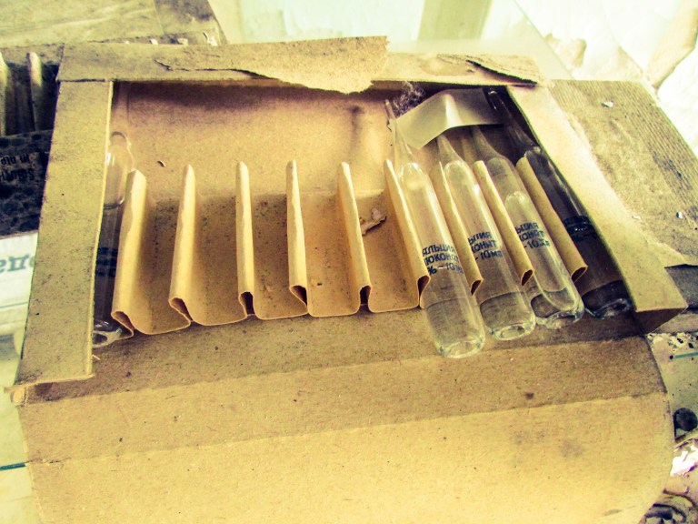 Ubrukte ampuller.