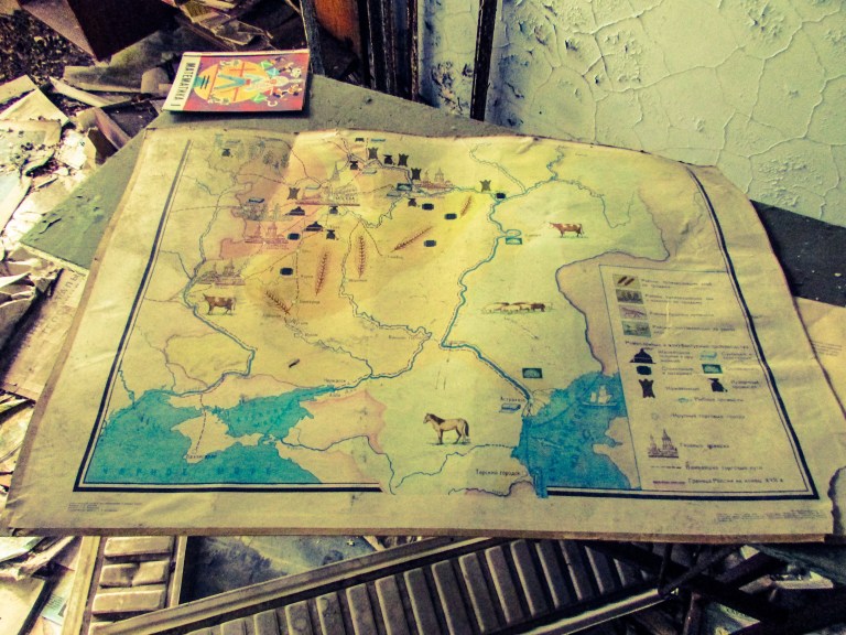 En av undervisningsplansjene.