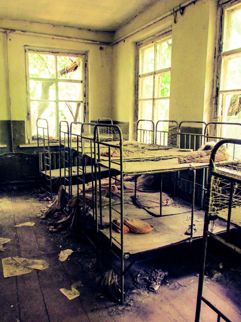 Inne på en av sovesalene.