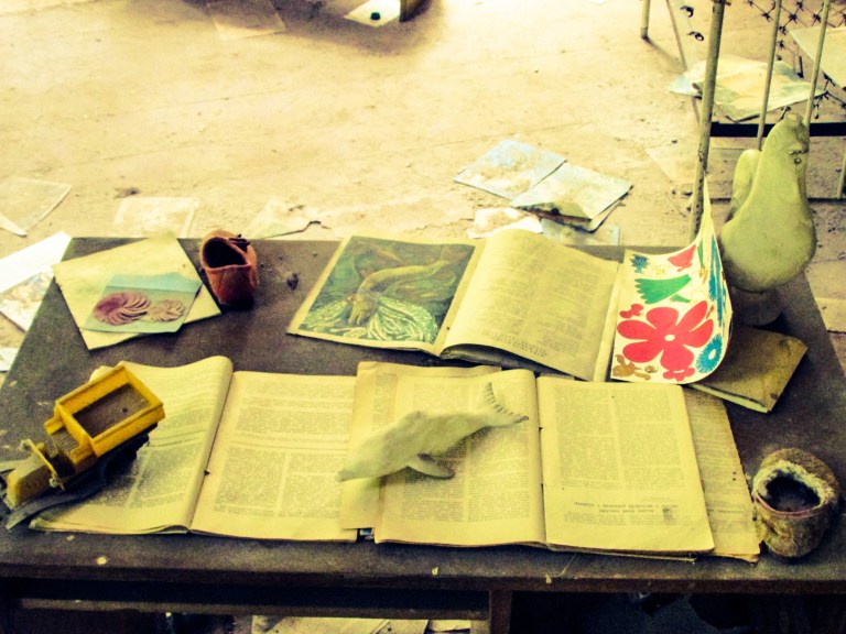 Detalj fra skrivebordet.