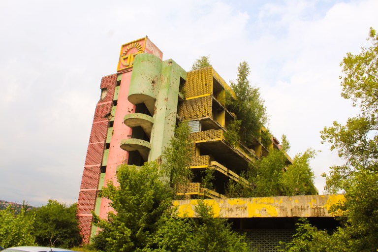 2B17667E-7BF8-460A-A1F4-BA5A930F5624