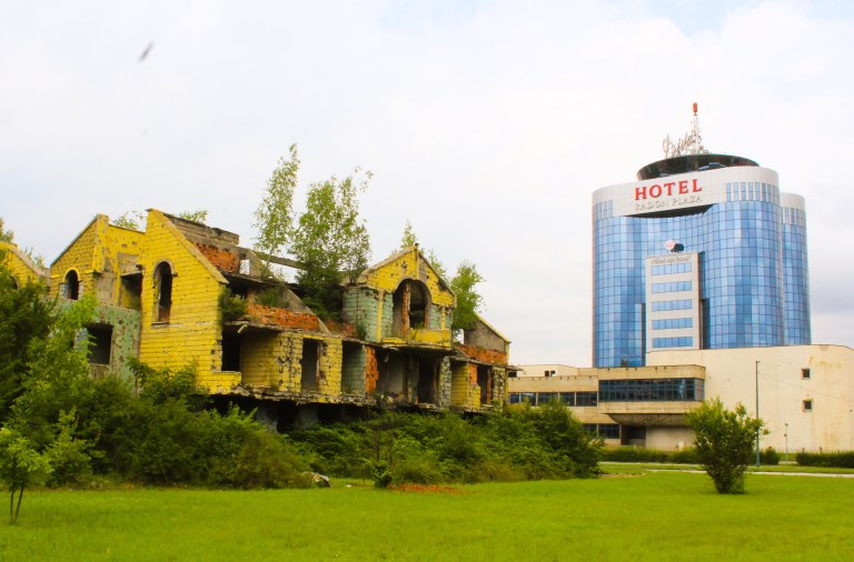 CACFA864-EE86-4BB0-A1C8-63FED2144CBE